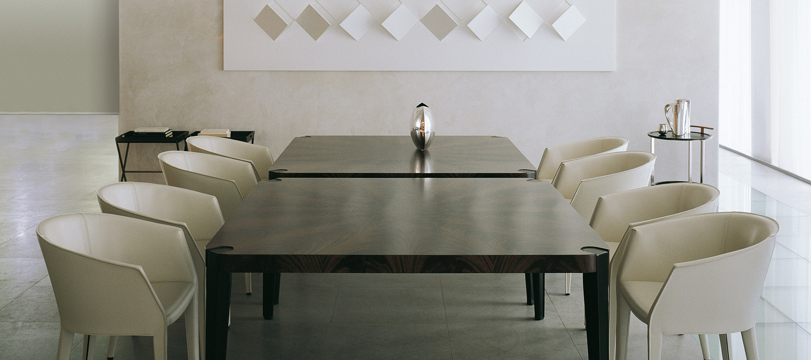 1521531341618590.jpg MARGOT2.jpg