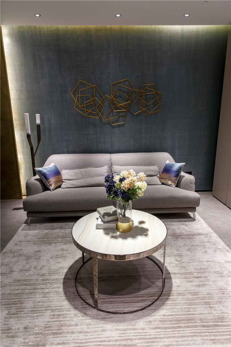 1530257440298453.jpg AY2A0458.jpg