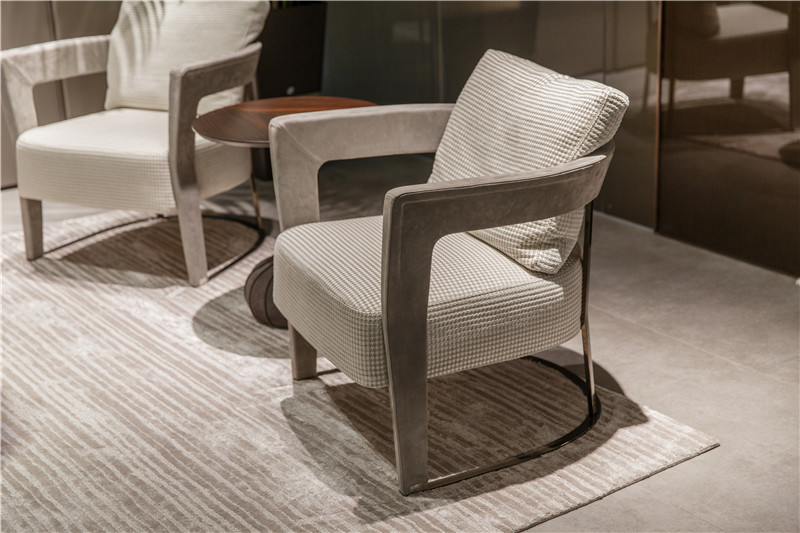 1530257470846045.jpg AY2A0462.jpg