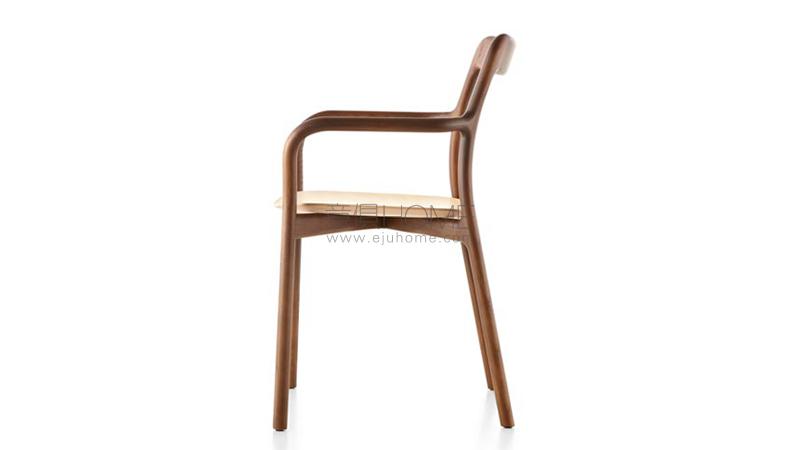 Branca Chair 椅子