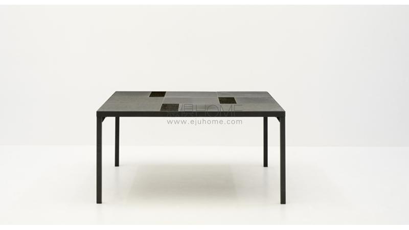 FLAT 315 table 桌子