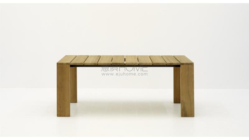 PIER 019 table 餐桌