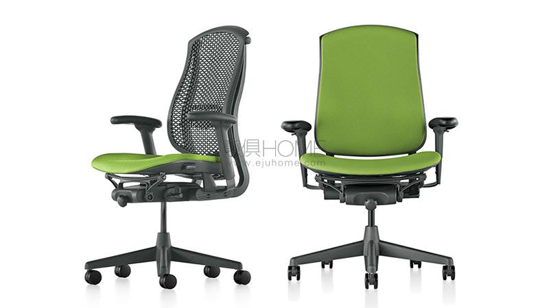 Celle Chairs 椅子