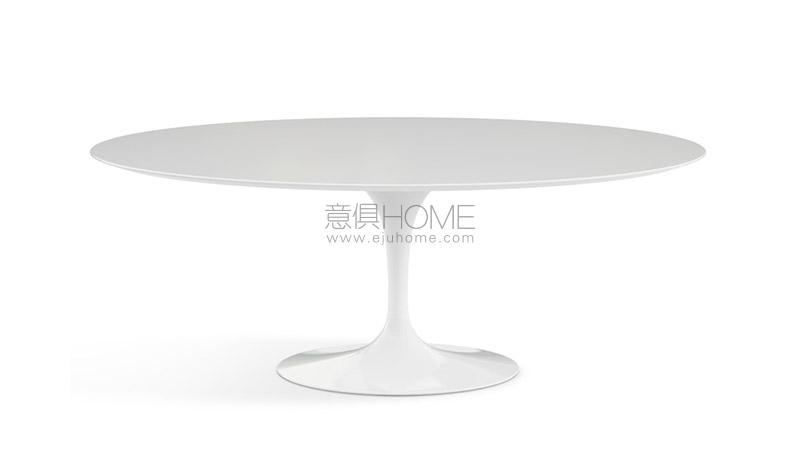 Saarinen Table - 78” Oval 桌子