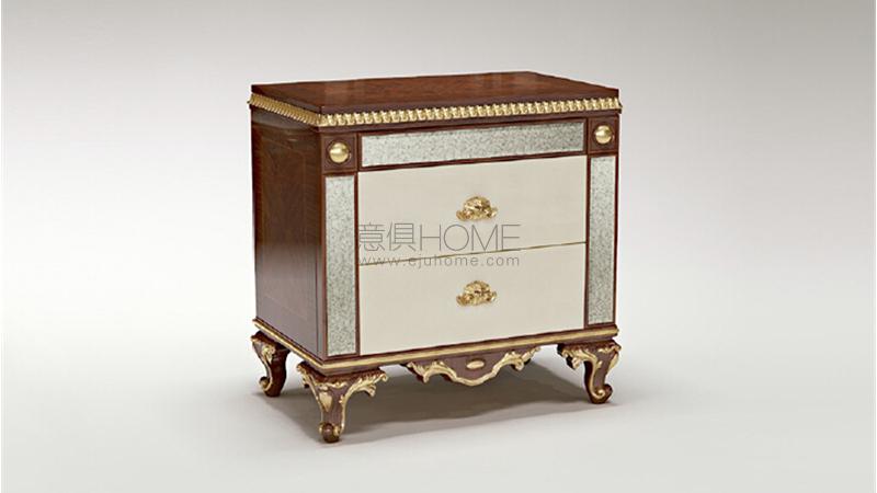 Alexander nigh table 床頭柜