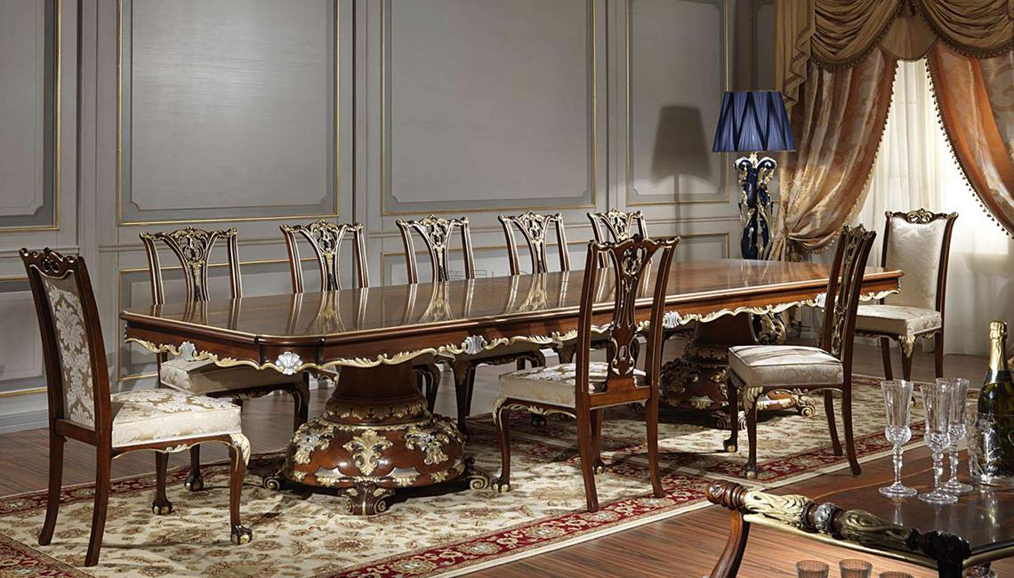 1Room in classic style Luigi XV 餐桌