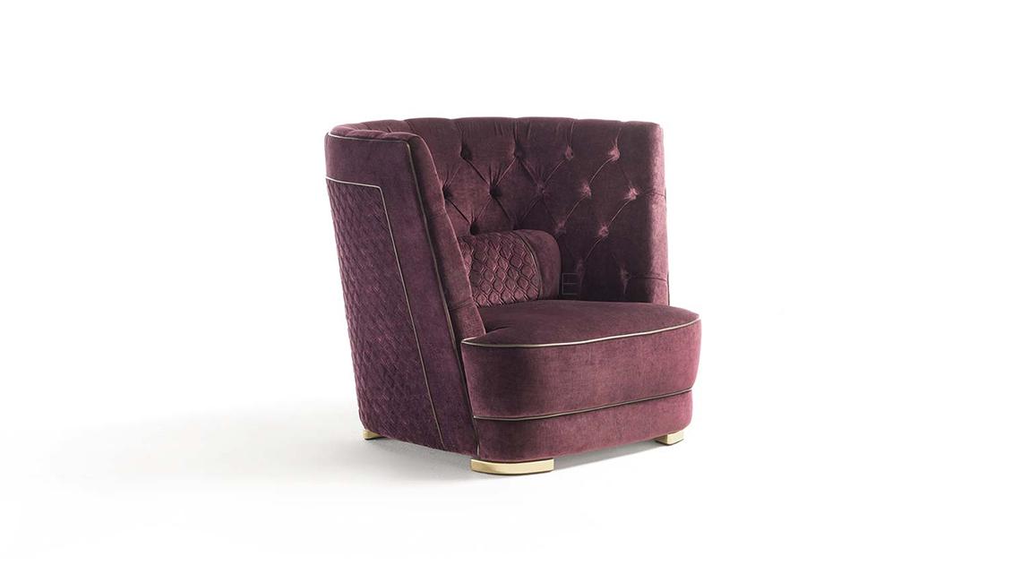 Greppi High Capitonnè 扶手椅