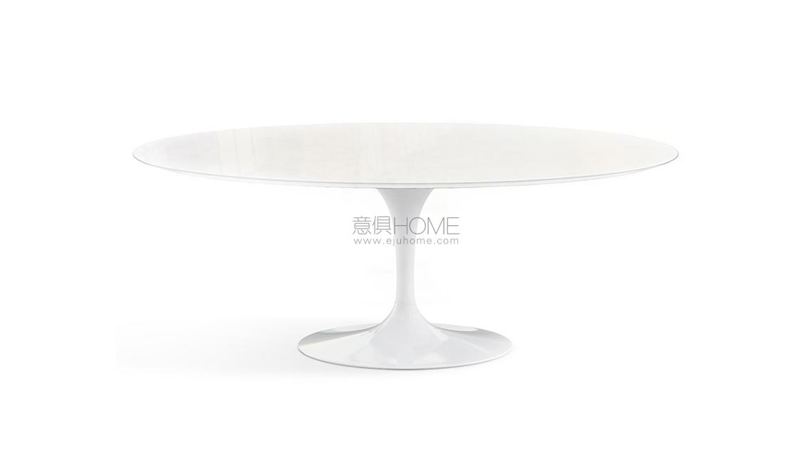 Saarinen Table - 78” Oval戶外餐桌