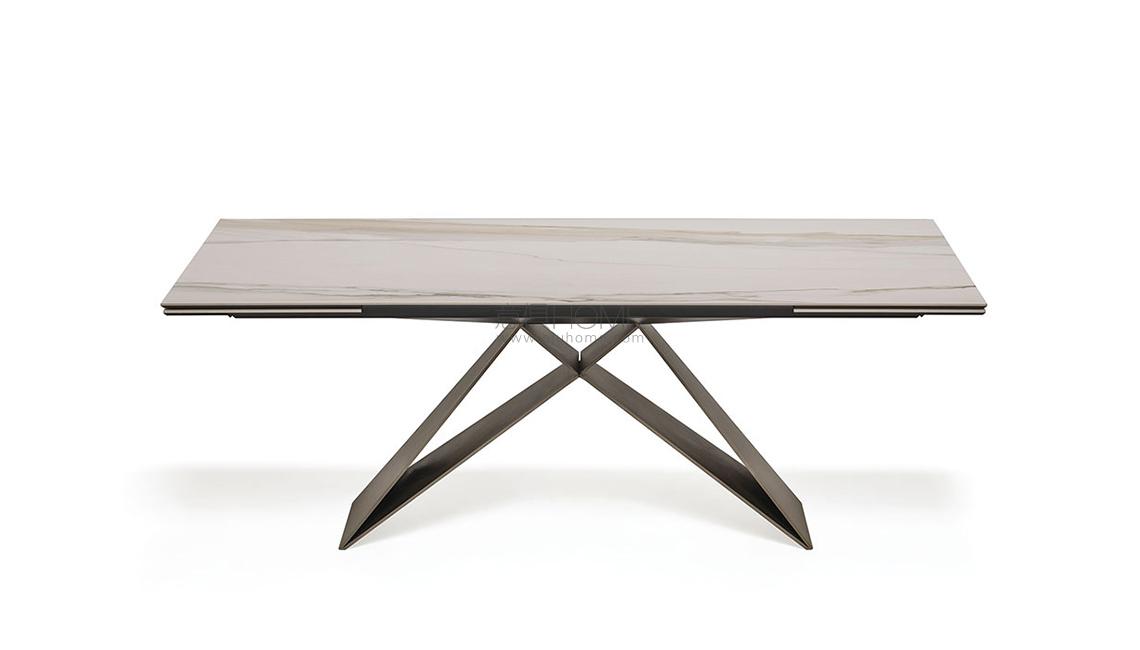 Premier Keramik Drive長餐桌