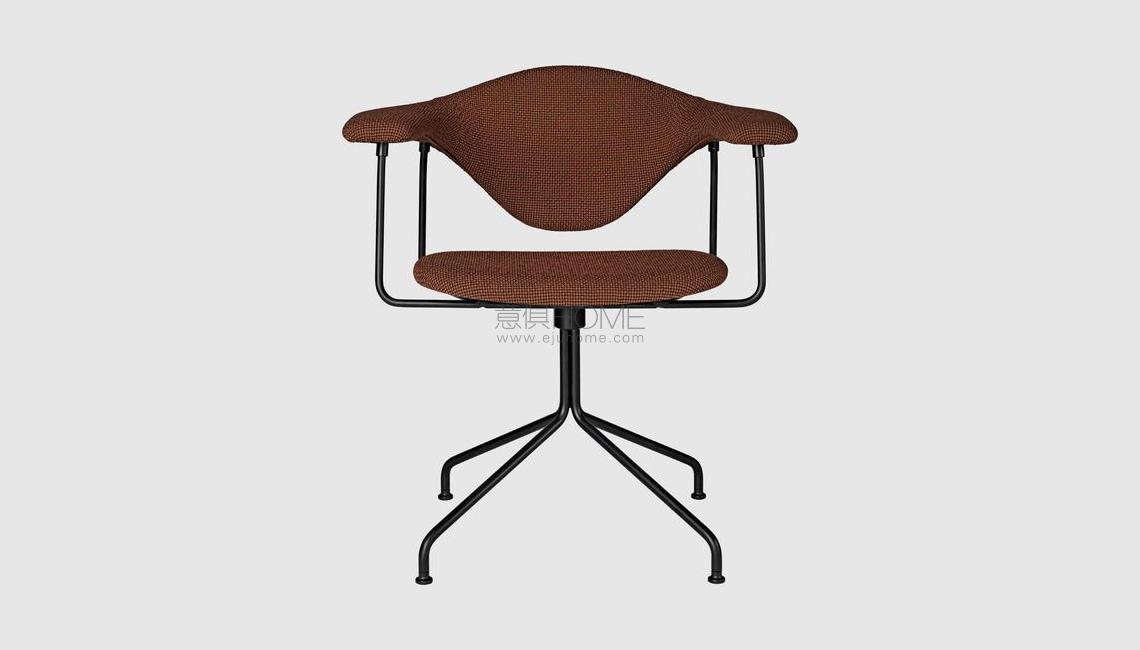 Masculo Dining Chair - Fully Upholstered - Swivel base椅子