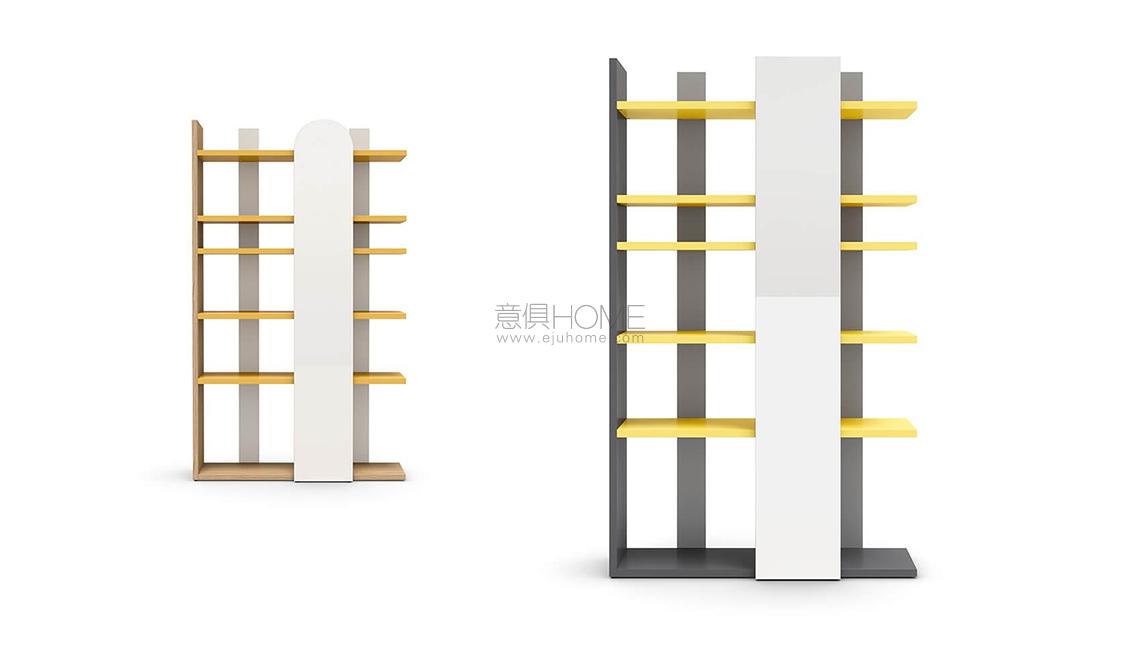 LIBRERIA SURFY書架