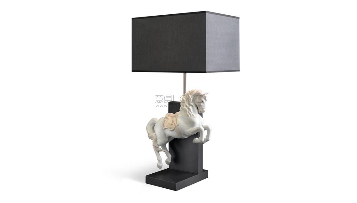 Horse on Courbette Table Lamp 臺燈