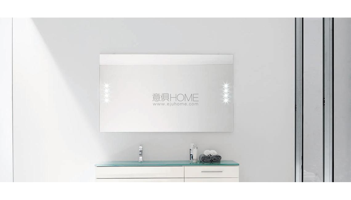 SPECCHIO CON PUNTI LED鏡子