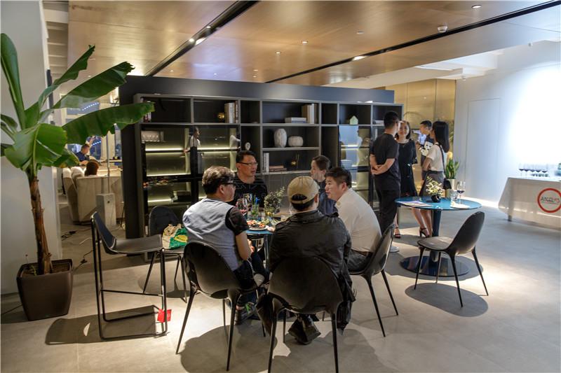 意俱之夜，一場大咖云集的私人酒會