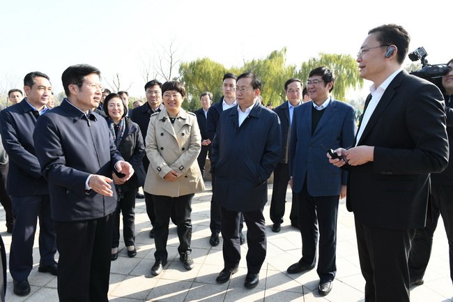 TOM DIXON，細品英式設計的極致浪漫