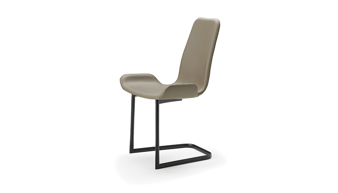 Flamingo Cantilever餐椅