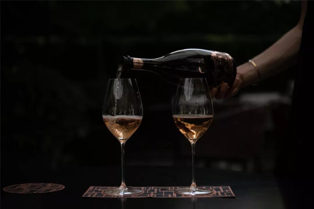 RIEDEL | 來(lái)杯葡萄酒，只要杯！