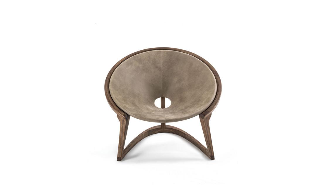 YIN & YANG LOUNGE CHAIR休閑椅