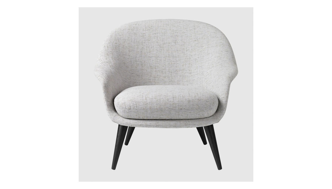 Bat Lounge Chair - Fully Upholstered, Low back, Wood base休閑椅