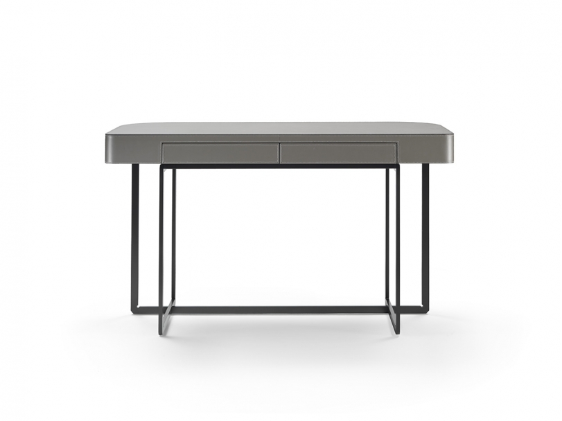 Mood-Marmaduke書桌