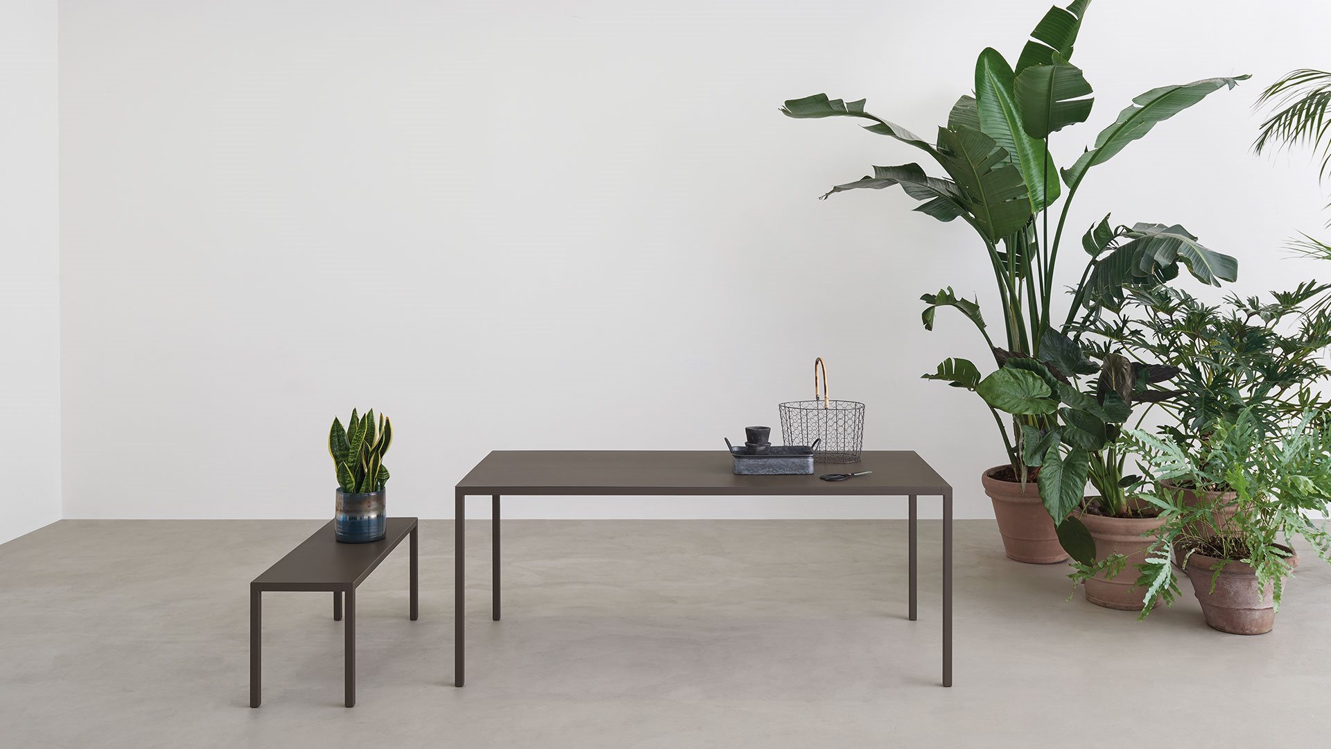 Helsinki 35 Outdoor 長餐桌