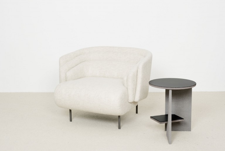 HUG FAUTEUIL休閑椅