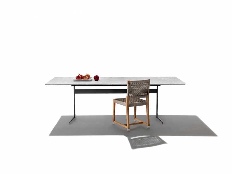 FLEXFORMFly Outdoor戶外餐桌