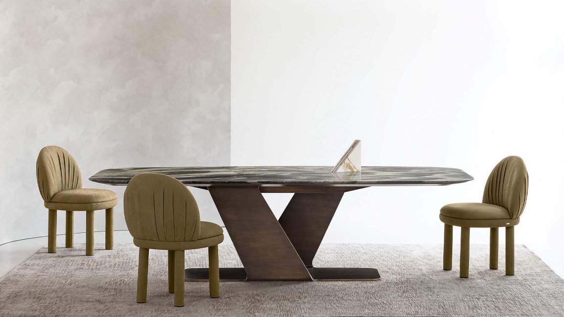 WALLY長(zhǎng)餐桌